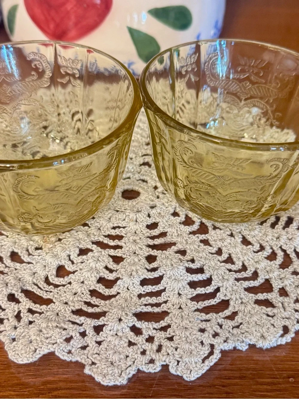 2 Vintage yellow depression glass tea cups.